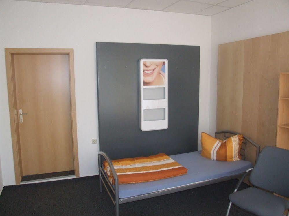 Hostel Vorharz Aschersleben Exteriör bild