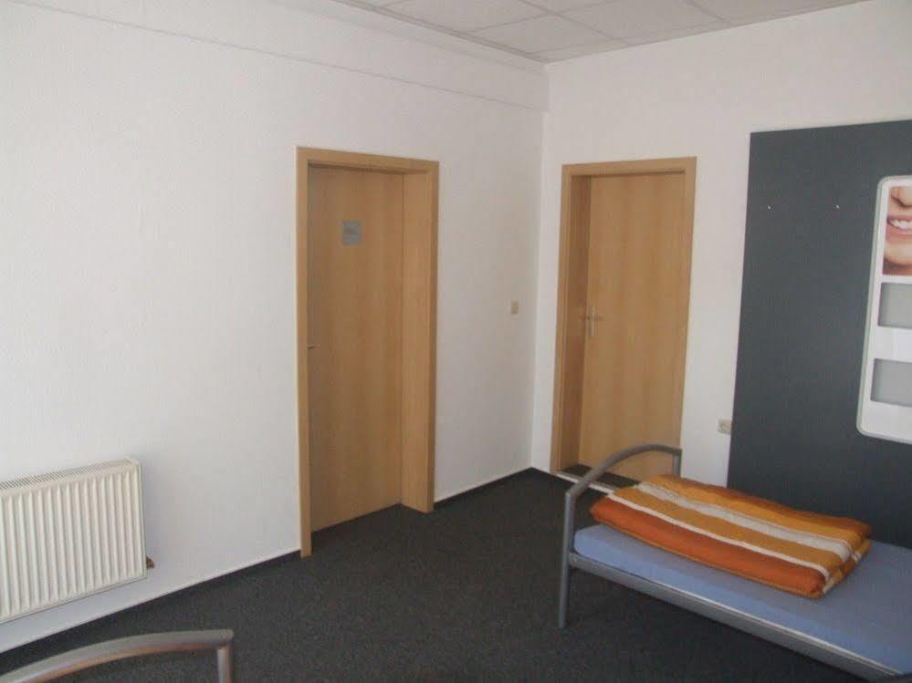 Hostel Vorharz Aschersleben Exteriör bild